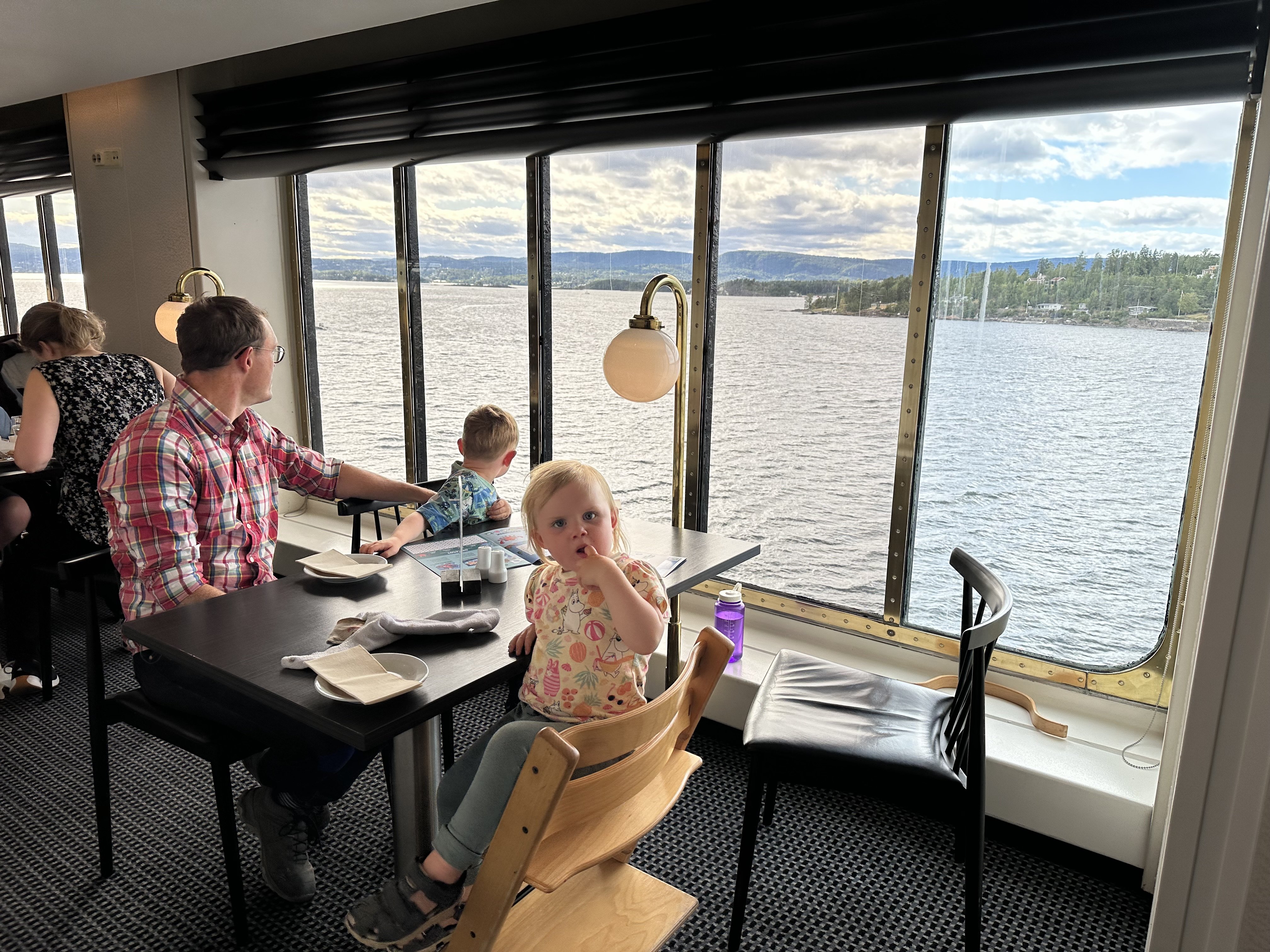 947ddb06-2d3e-47db-8129-f7d82f9068b5